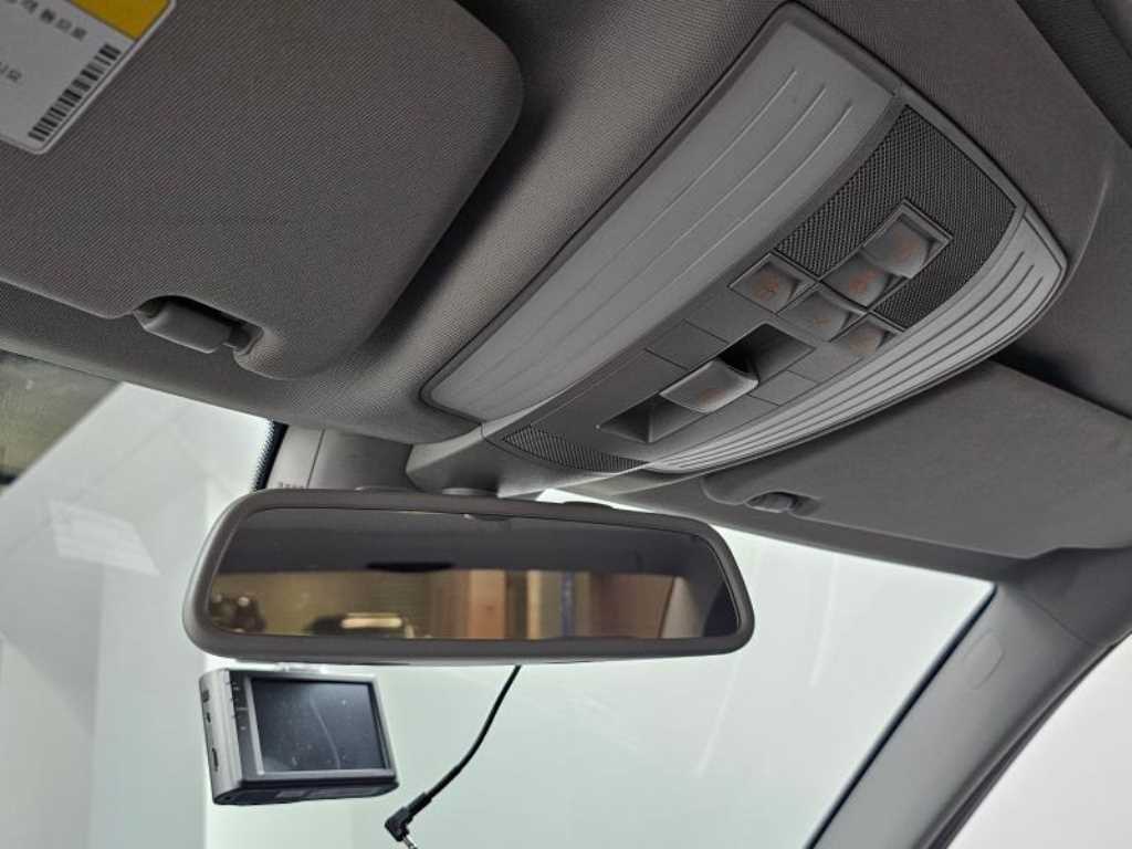 Mercedes Benz E class 2011 Negro - Importación desde Corea - HF Imports Iquique - Foto 18