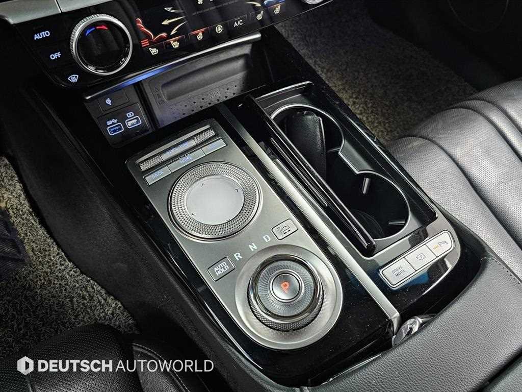 Genesis G80 - Vista 9