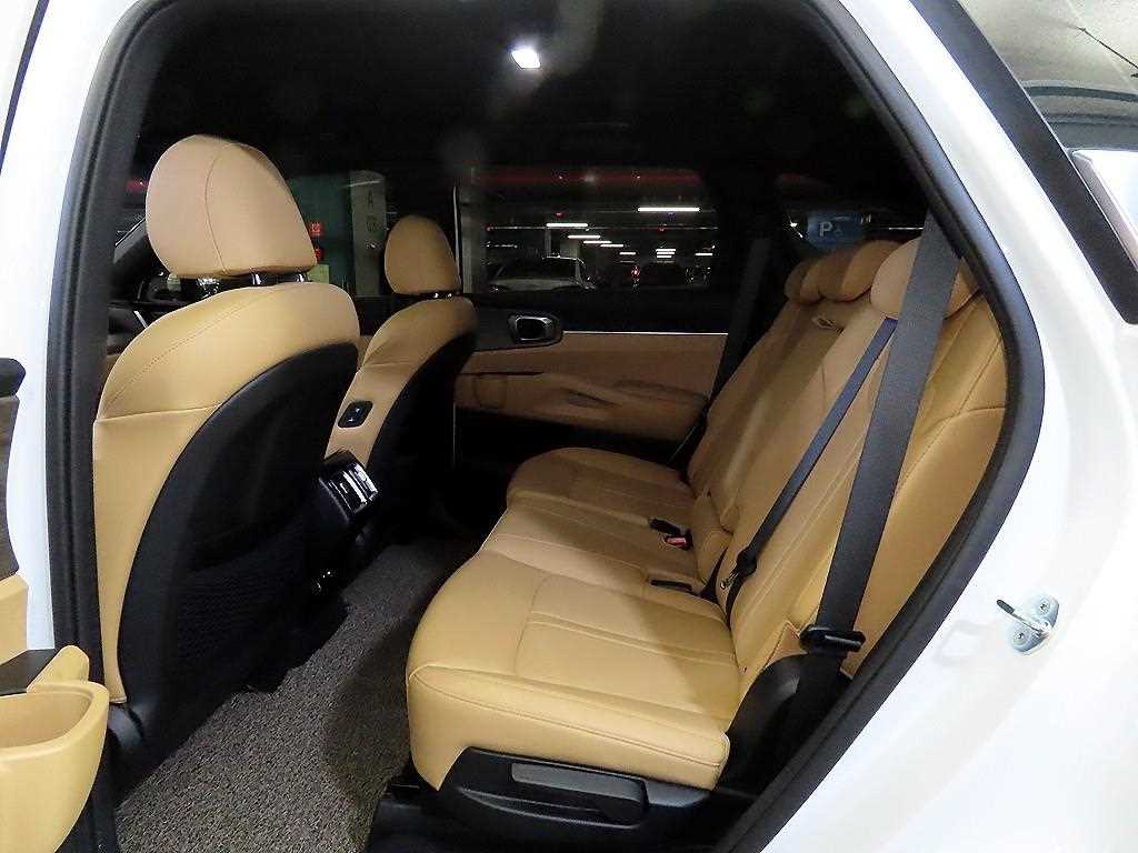 KIA Sorento - Vista 7