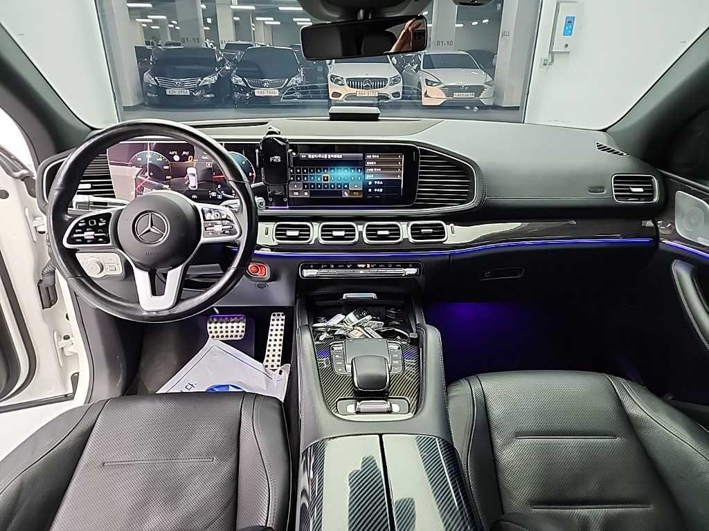 Mercedes Benz GLE Class - Vista 7