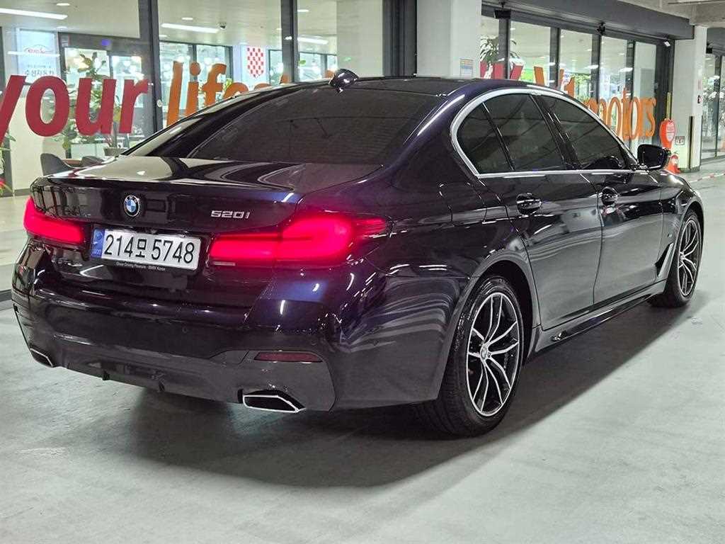 BMW 5 Series - Vista 4