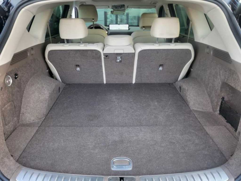 Genesis GV80 - Vista 9