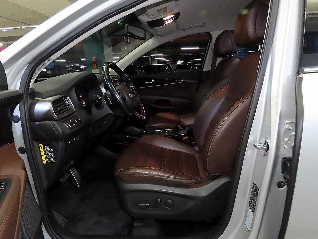 KIA Sorento - Vista 6