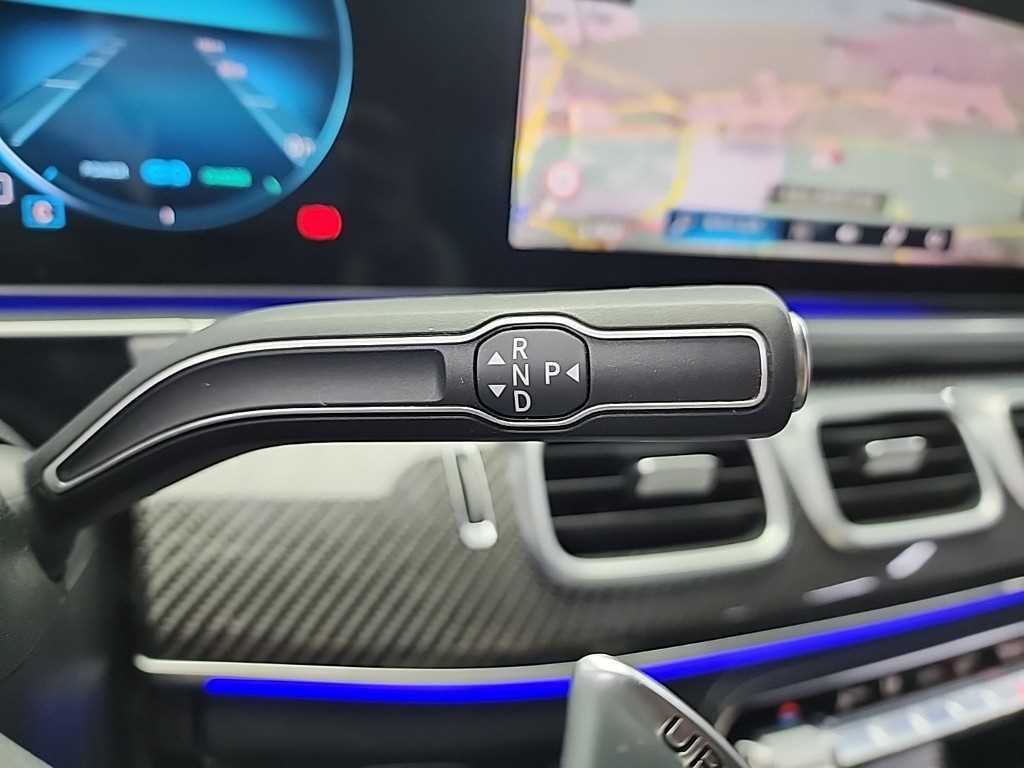 Mercedes Benz GLE Class - Vista 8