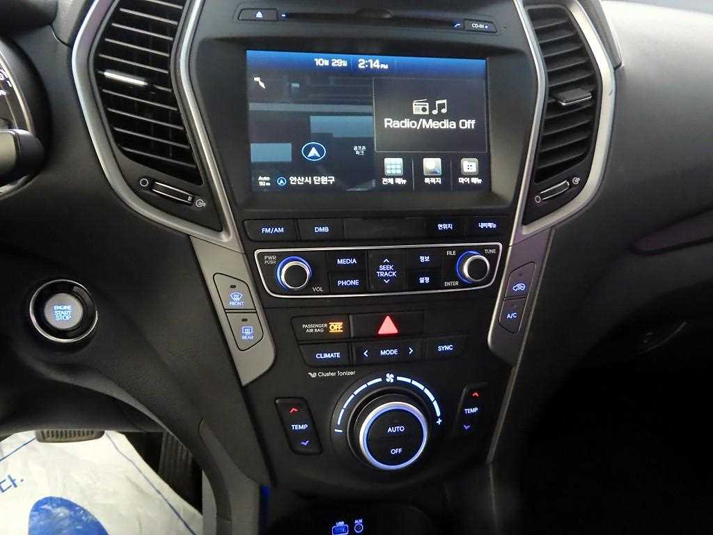 HYUNDAI Santa Fe - Vista 10