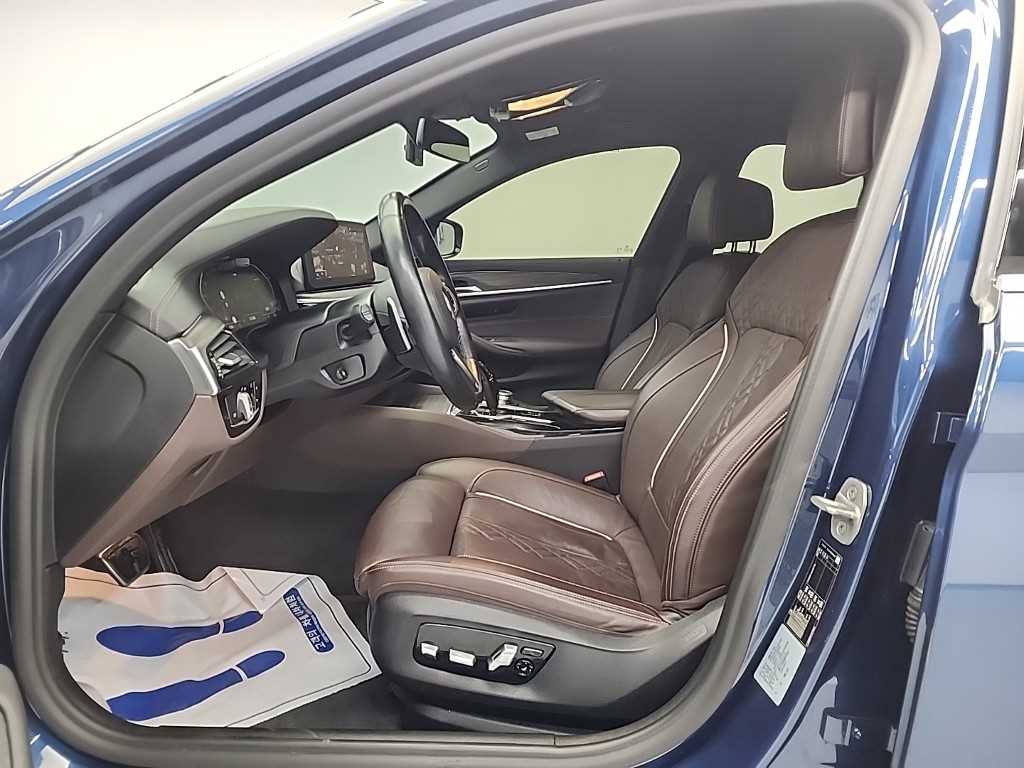 BMW 5 Series - Vista 11