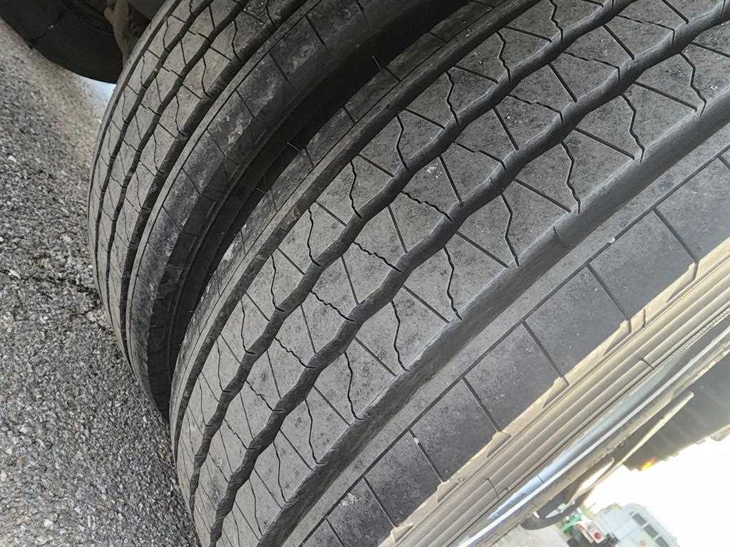 medium and large cargo truck 2022 Blanco - Importación desde Corea - HF Imports Iquique - Foto 19