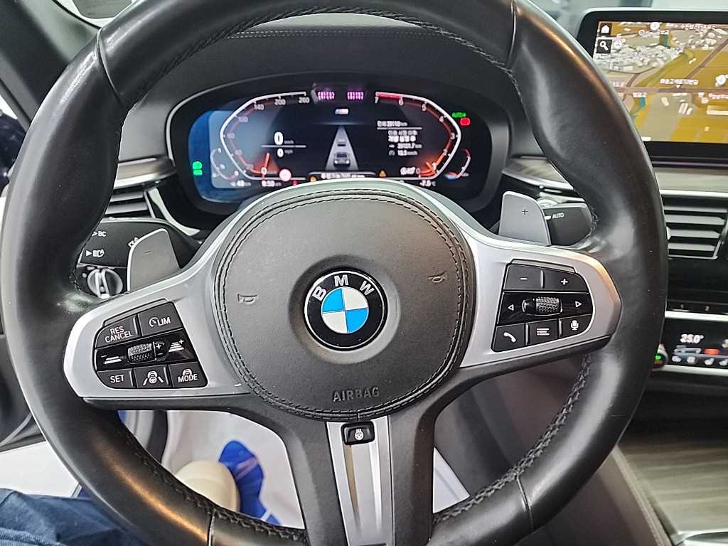 BMW 5 Series - Vista 9