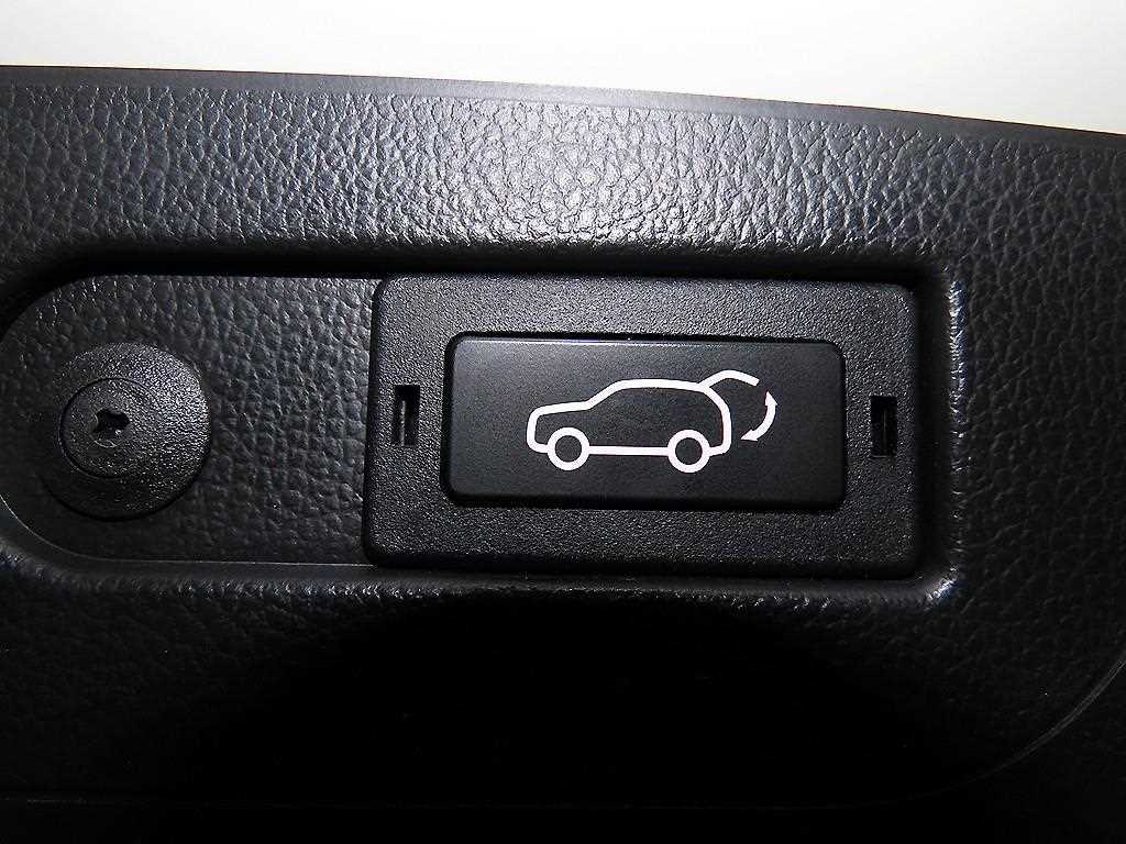 Ssangyong Rexton 2021 Blanco - Importación desde Corea - HF Imports Iquique - Foto 15