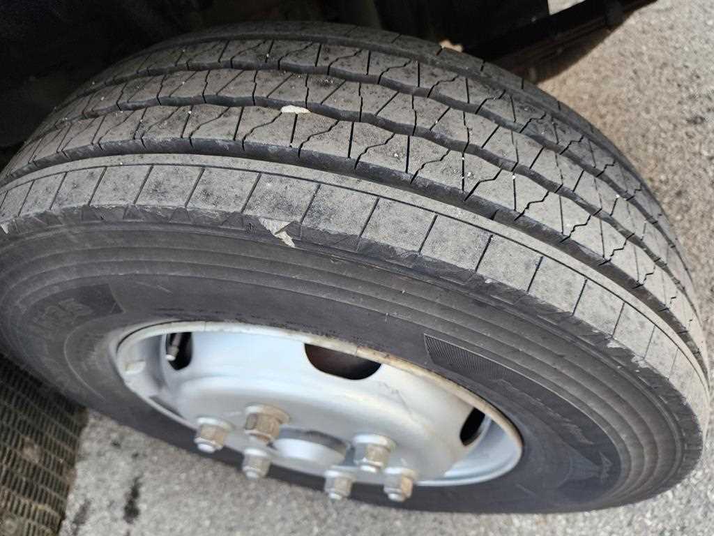 medium and large cargo truck 2022 Blanco - Importación desde Corea - HF Imports Iquique - Foto 18