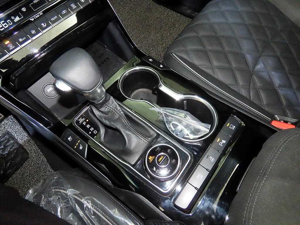 KIA Mohave - Vista 12