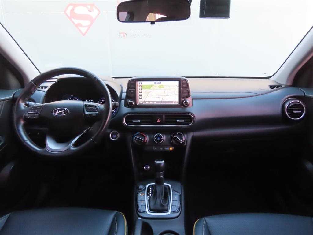 HYUNDAI Kona - Vista 8