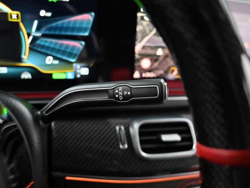 Mercedes Benz GLE Class - Vista 9