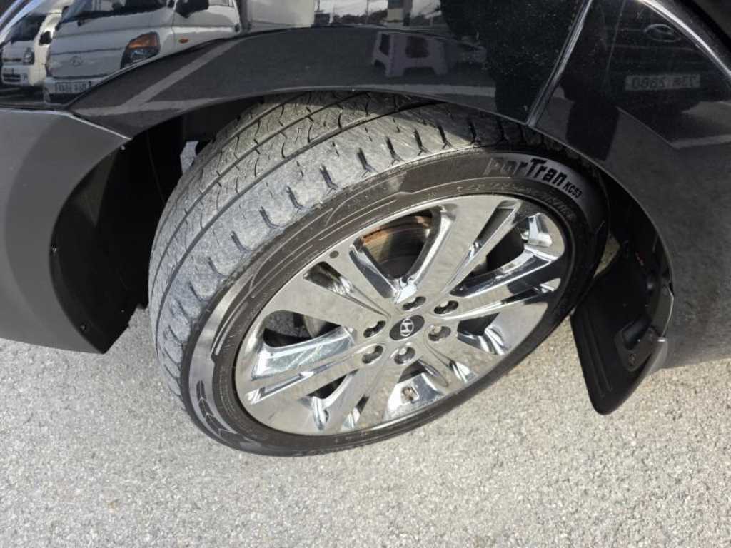 HYUNDAI Solati 2023 Negro - Importación desde Corea - HF Imports Iquique - Foto 18