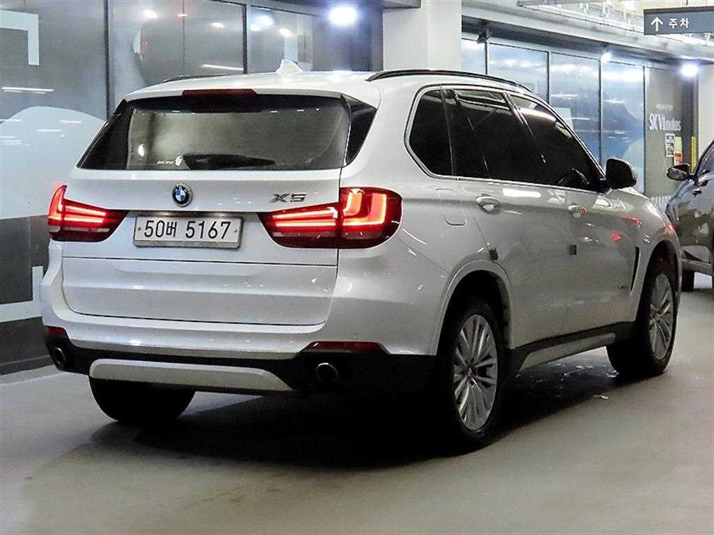 BMW X5 - Vista 4