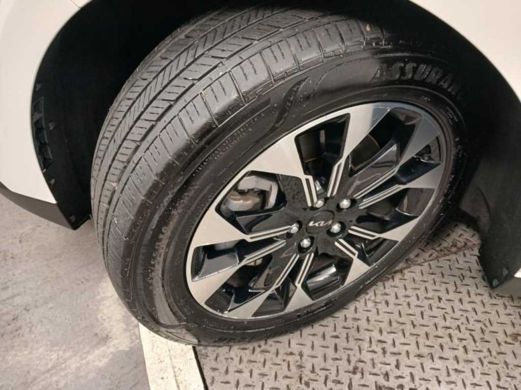 KIA Carnival 2023 the color of pearl - Importación desde Corea - HF Imports Iquique - Foto 20