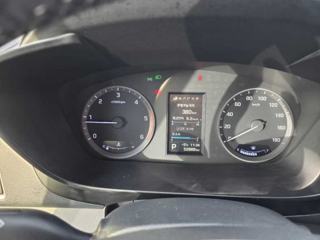 HYUNDAI Solati - Vista 12