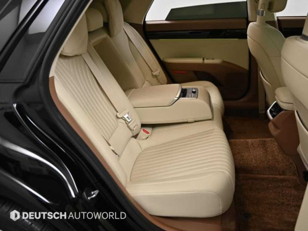 HYUNDAI Grandeur - Vista 12