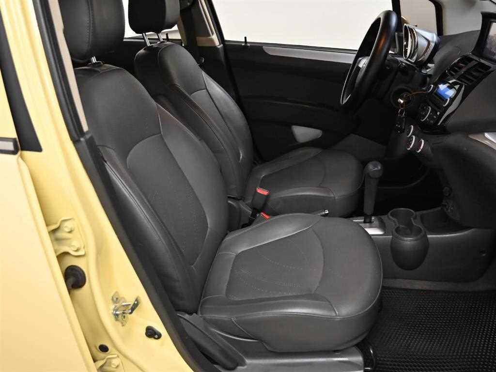 Chevrolet Spark - Vista 10