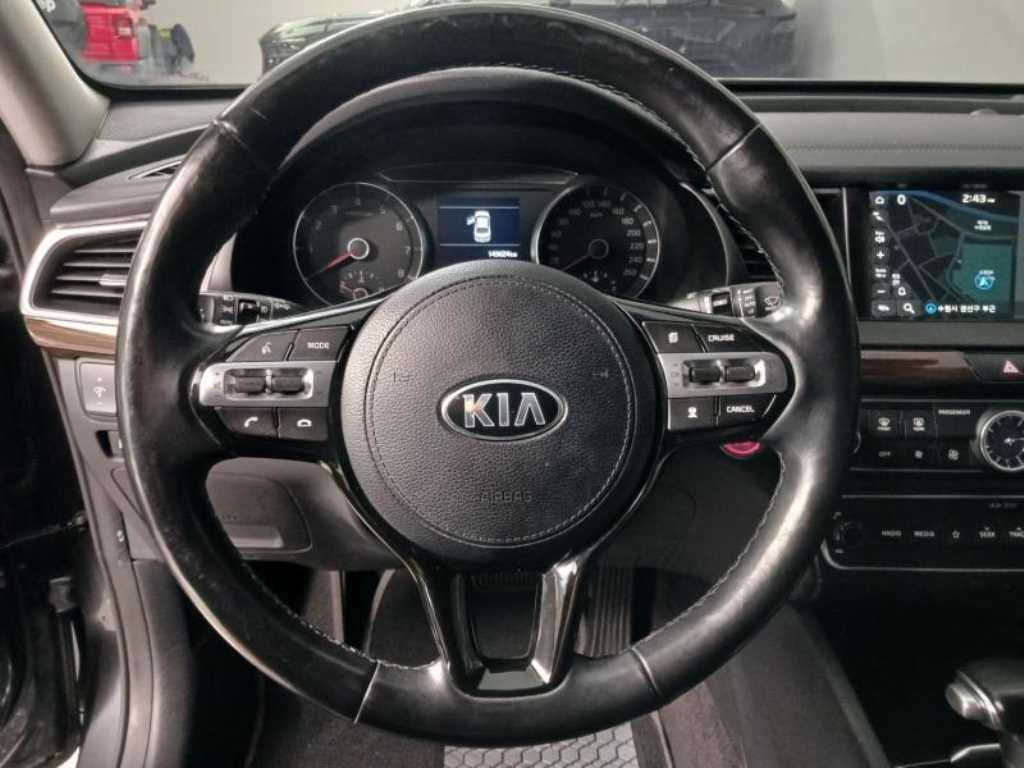 KIA K7 - Vista 11