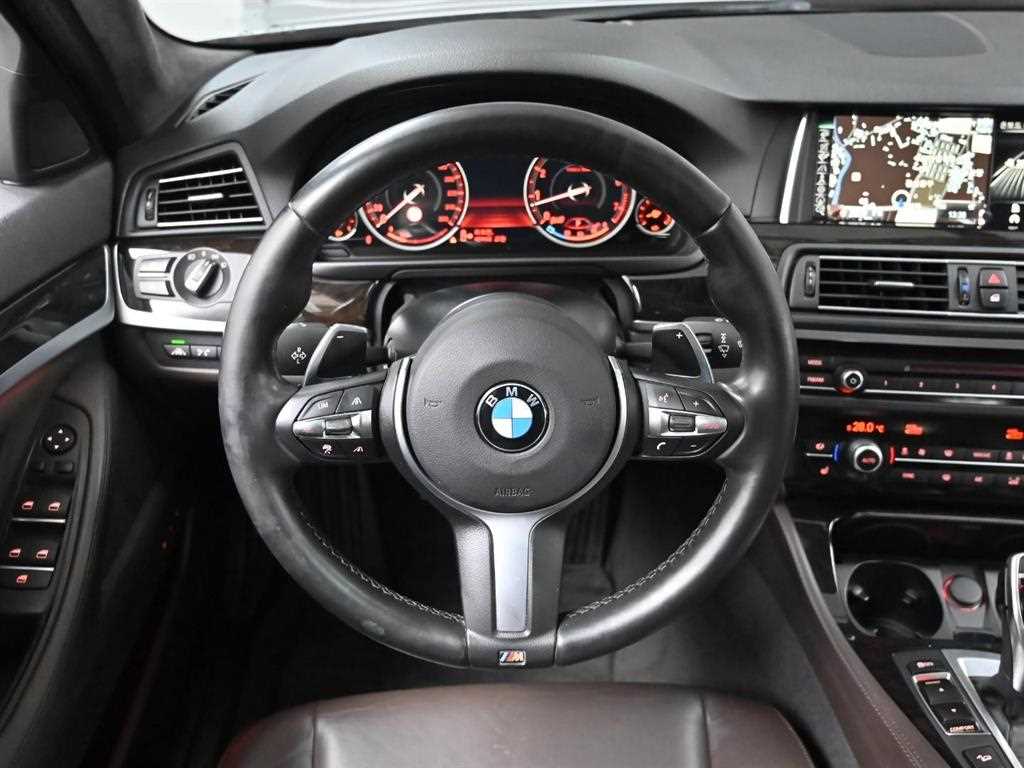 BMW 5 Series 2016 Plateado - Importación desde Corea - HF Imports Iquique - Foto 13
