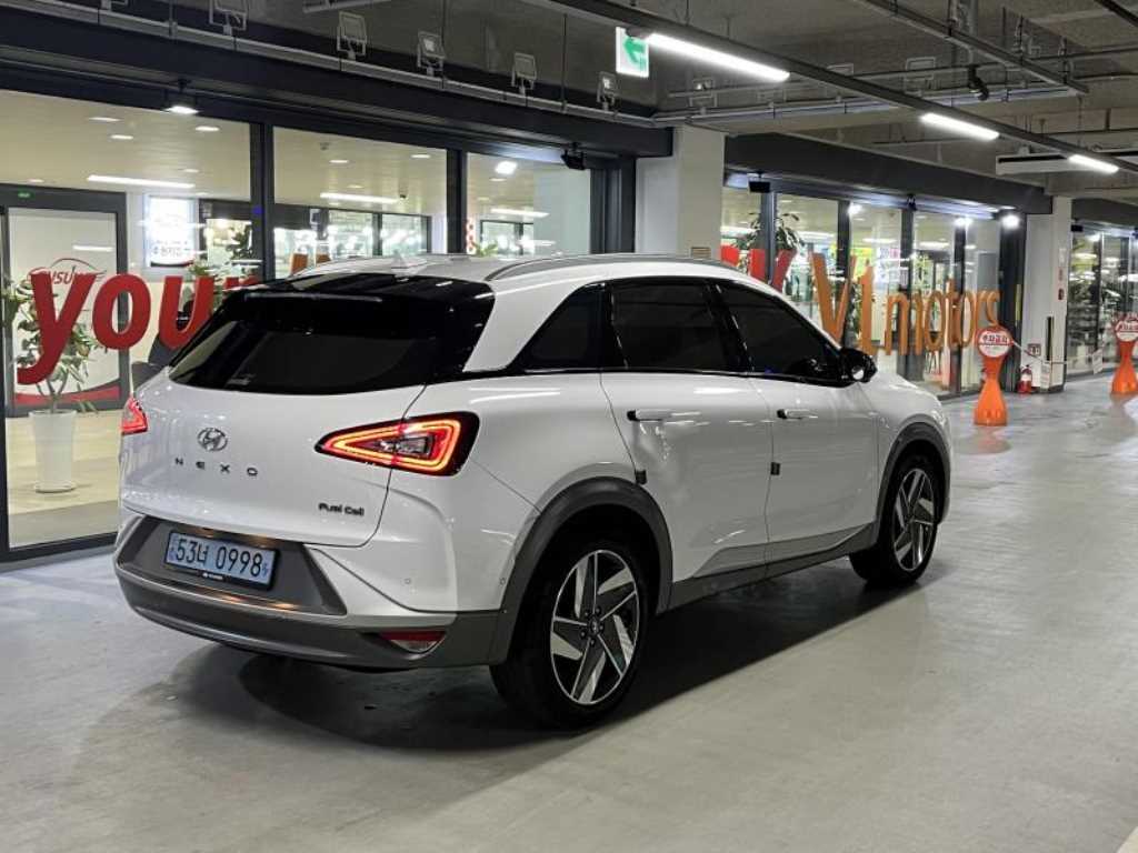 HYUNDAI Nexo - Vista 5