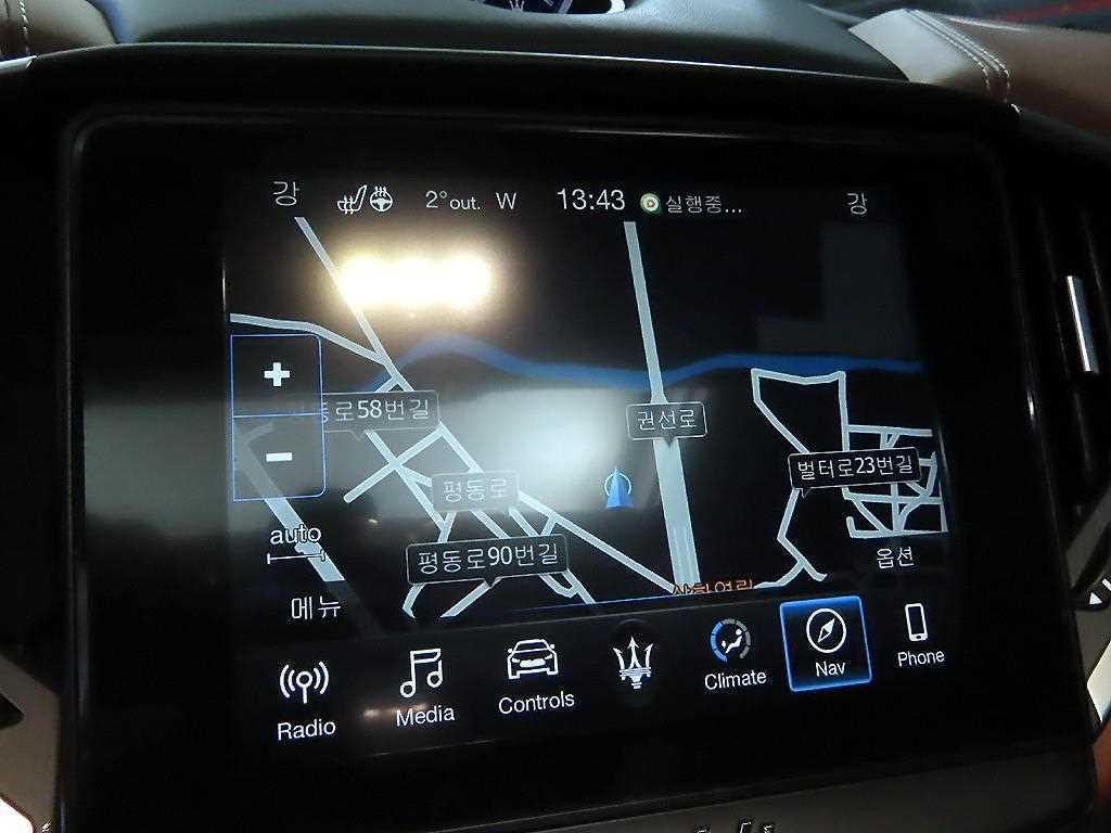 Maserati Ghibli 2018 Azul - Importación desde Corea - HF Imports Iquique - Foto 13