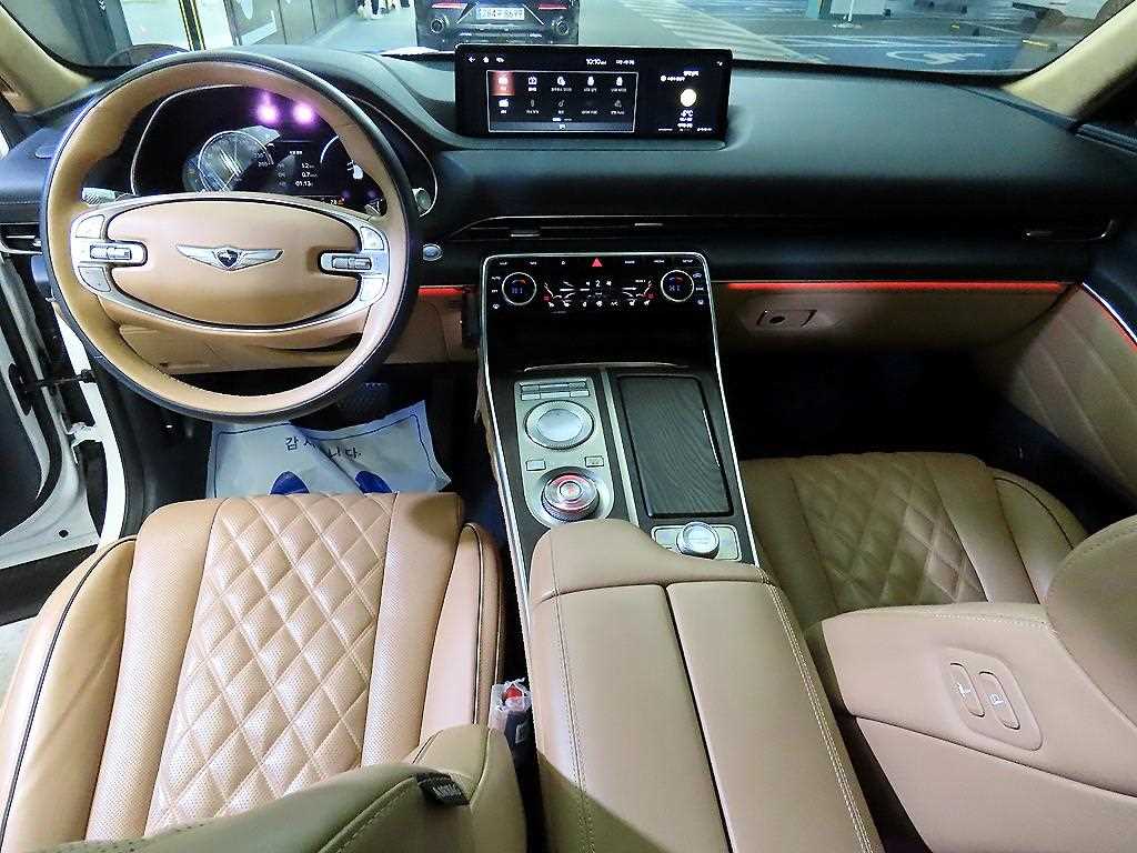 Genesis GV80 - Vista 10