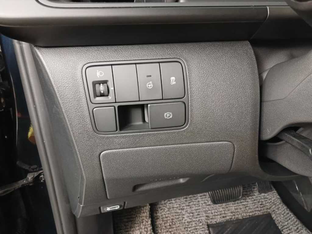 HYUNDAI Staria - Vista 12