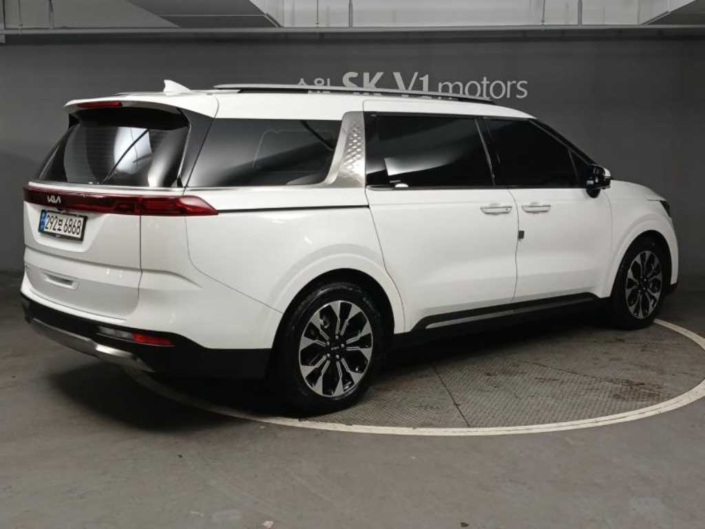 KIA Carnival - Vista 4