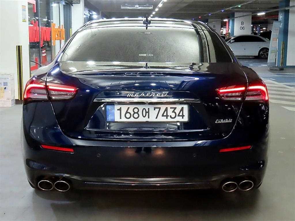 Maserati Ghibli - Vista 5