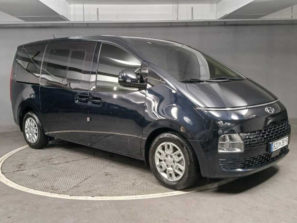 HYUNDAI Staria - Vista 5