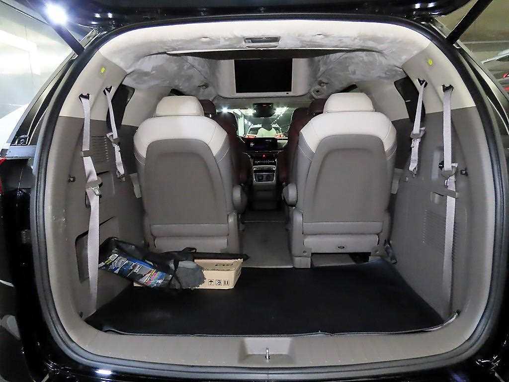 KIA Carnival 2023 Negro - Importación desde Corea - HF Imports Iquique - Foto 15