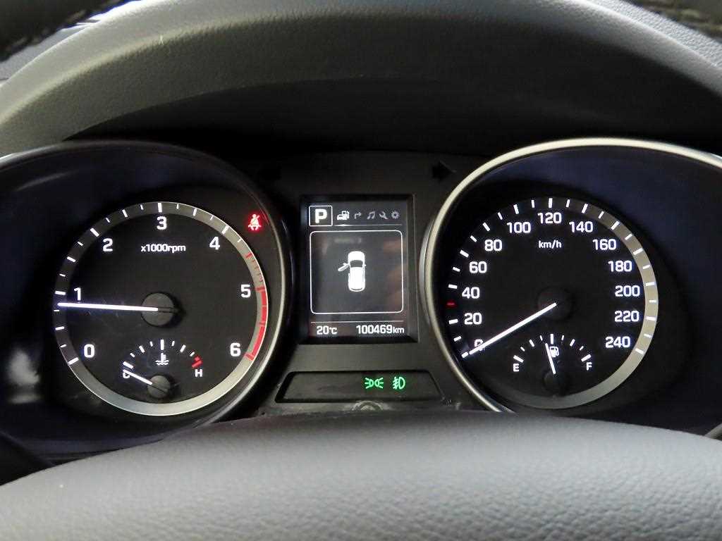 HYUNDAI Santa Fe - Vista 6