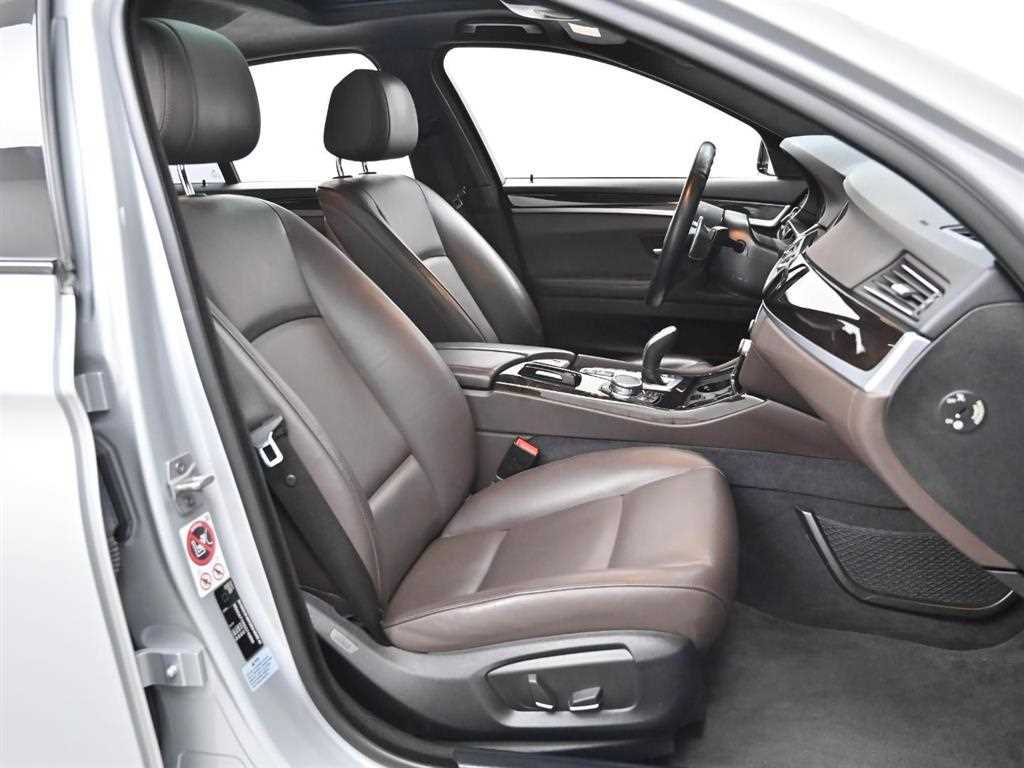 BMW 5 Series - Vista 10