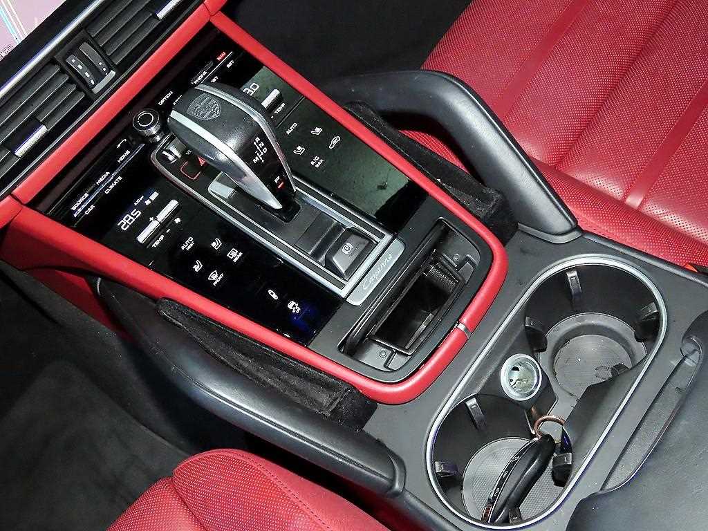 Porsche Cayenne - Vista 12