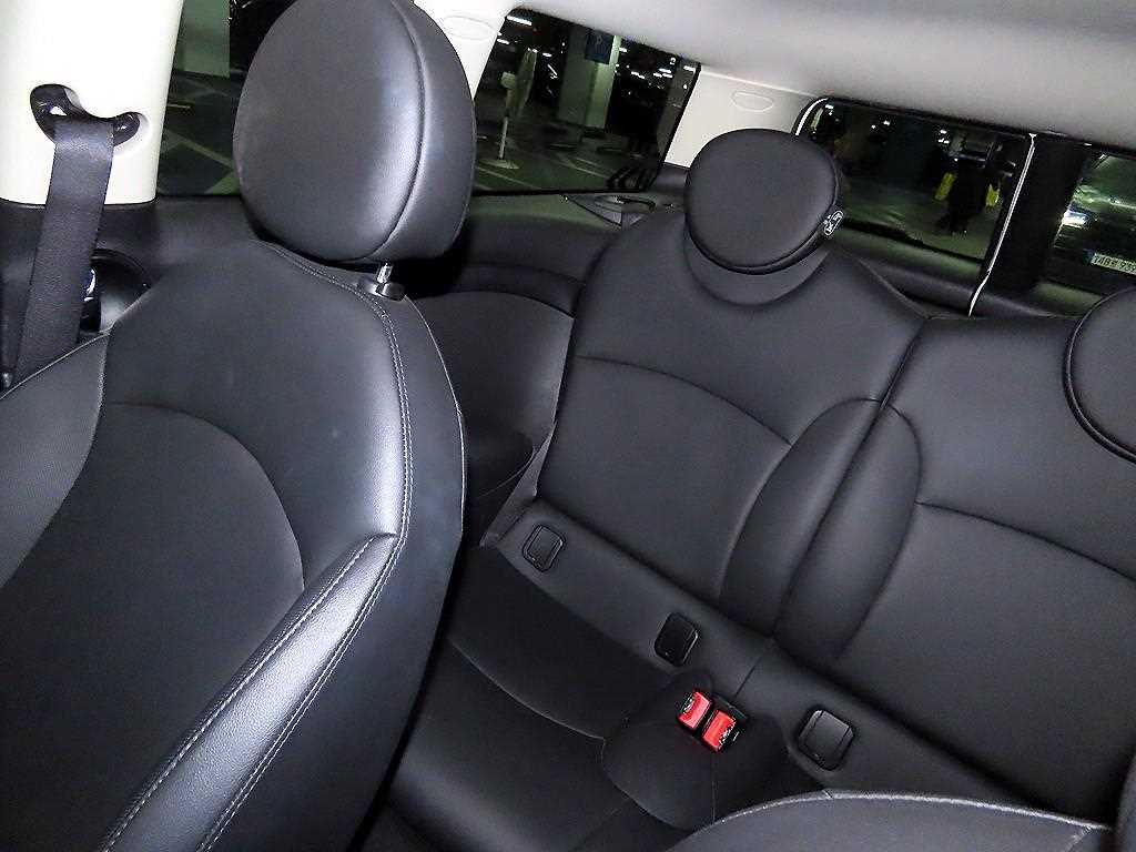 Mini Clubman - Vista 7