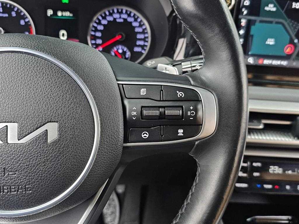 KIA K5 2022 Negro - Importación desde Corea - HF Imports Iquique - Foto 18