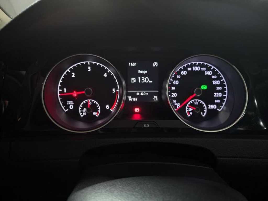 Volkswagen Golf - Vista 7