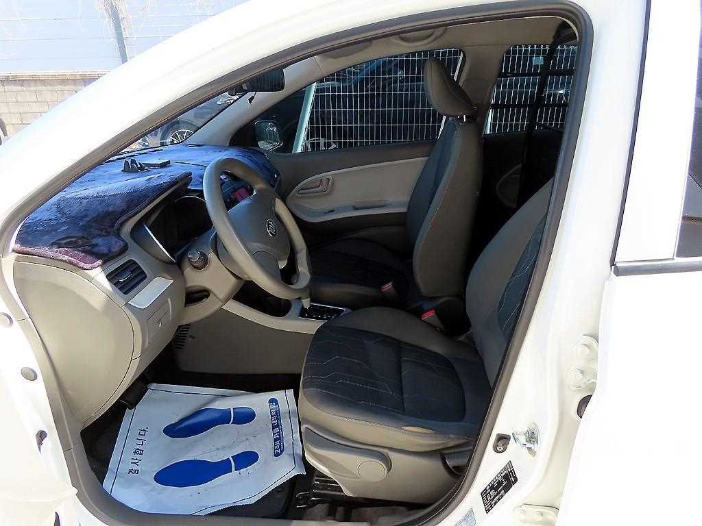 KIA Morning - Vista 5