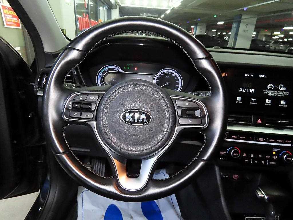 KIA Niro - Vista 8