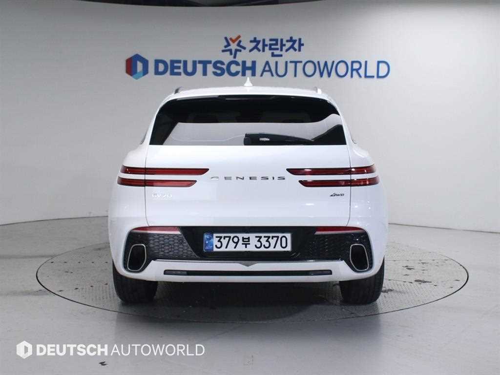 Genesis GV70 - Vista 4