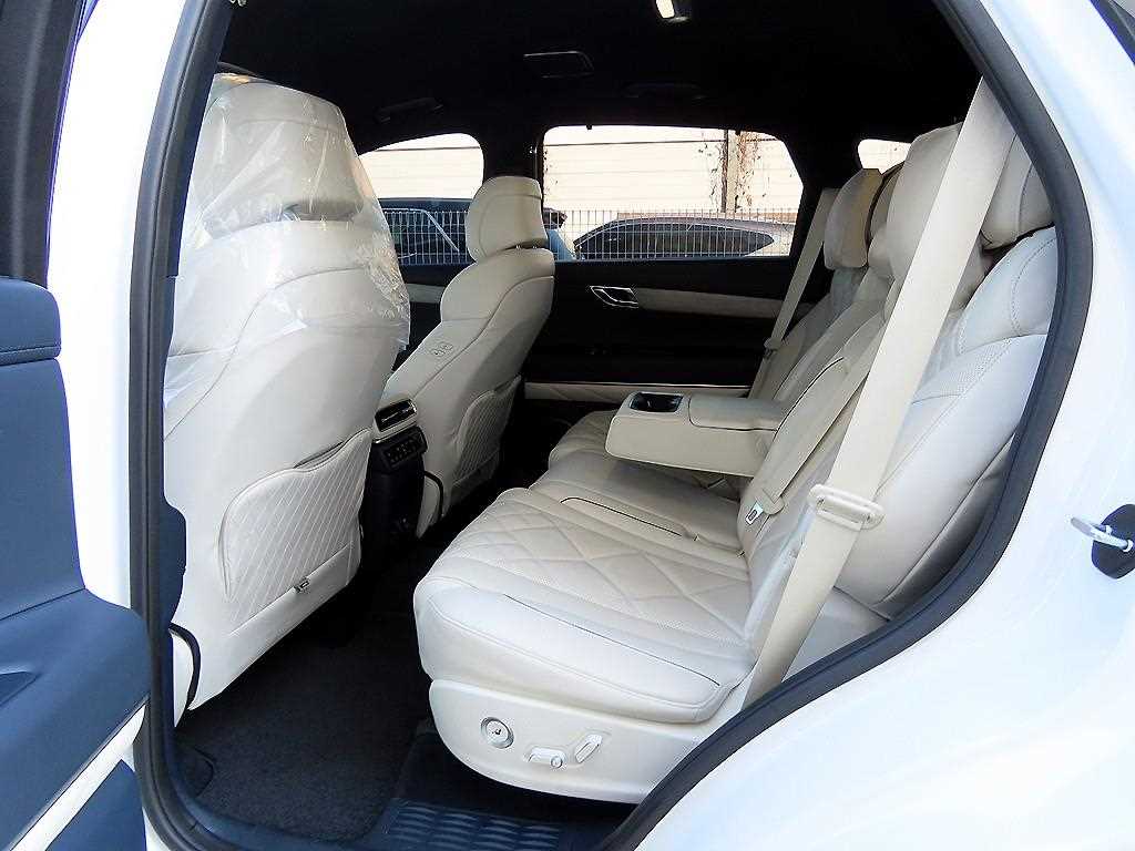 Genesis GV80 - Vista 6