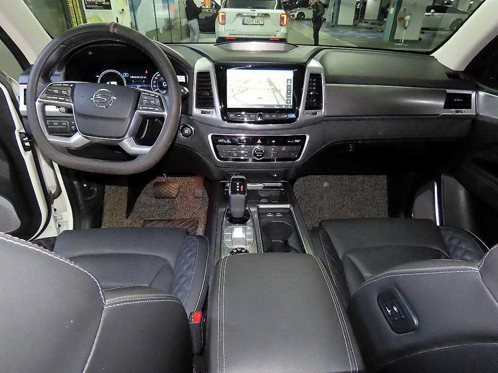 Ssangyong Rexton - Vista 10