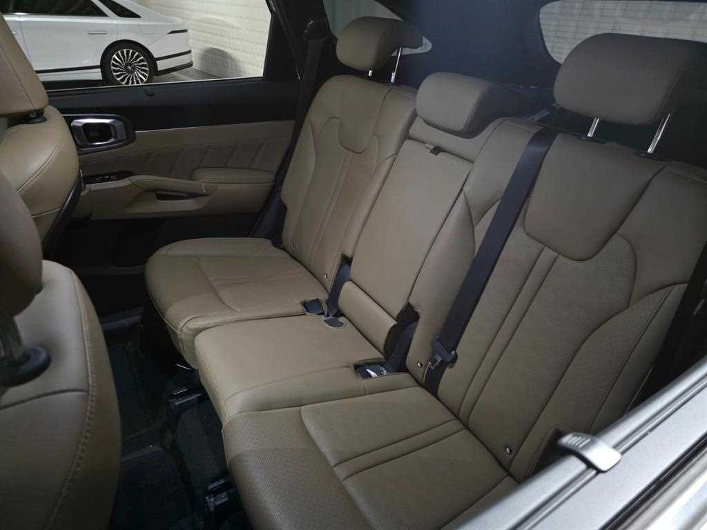 KIA Sorento - Vista 7