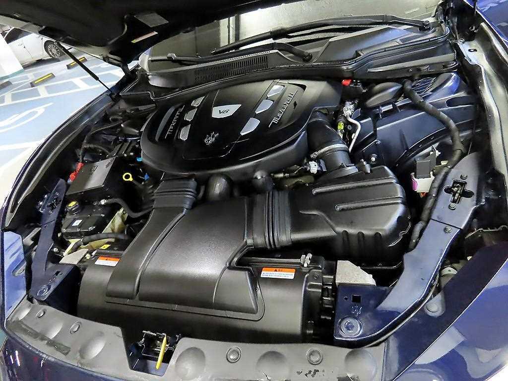 Maserati Ghibli 2018 Azul - Importación desde Corea - HF Imports Iquique - Foto 19