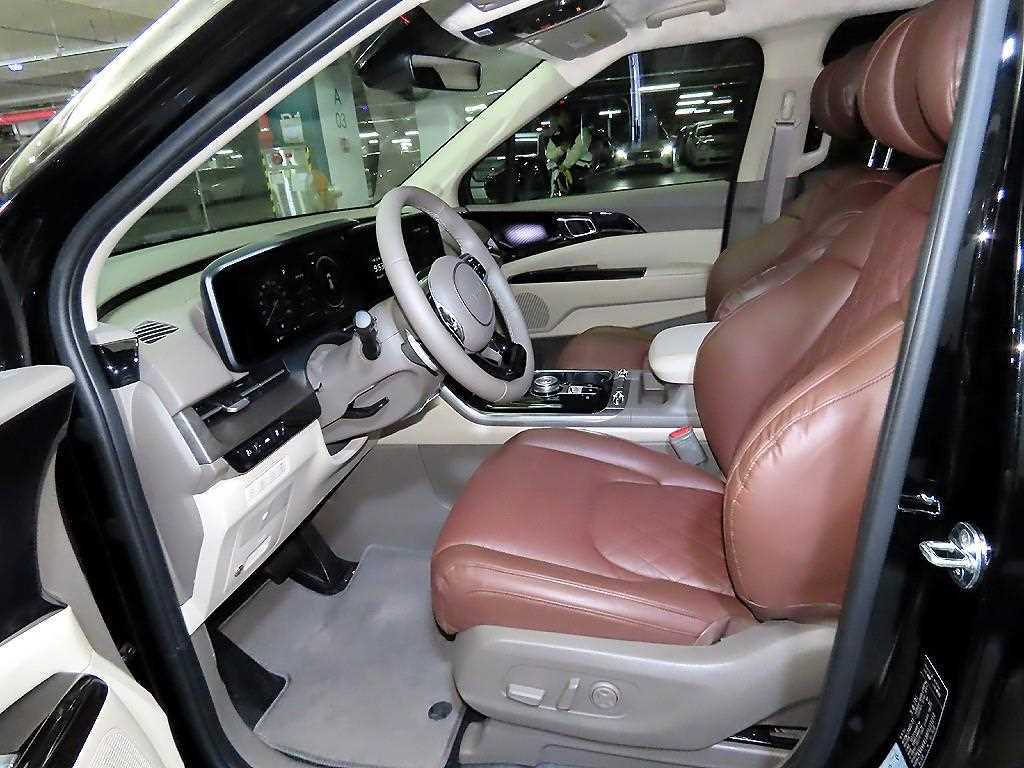 KIA Carnival - Vista 6