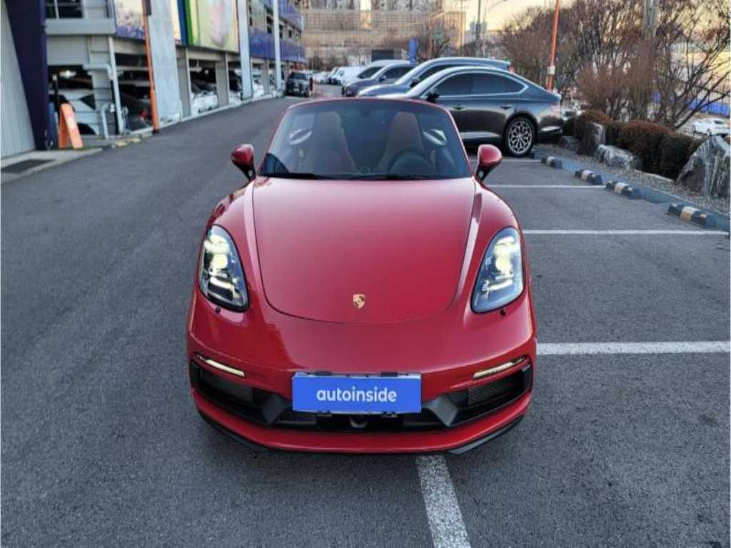 Porsche 718 - Vista 4