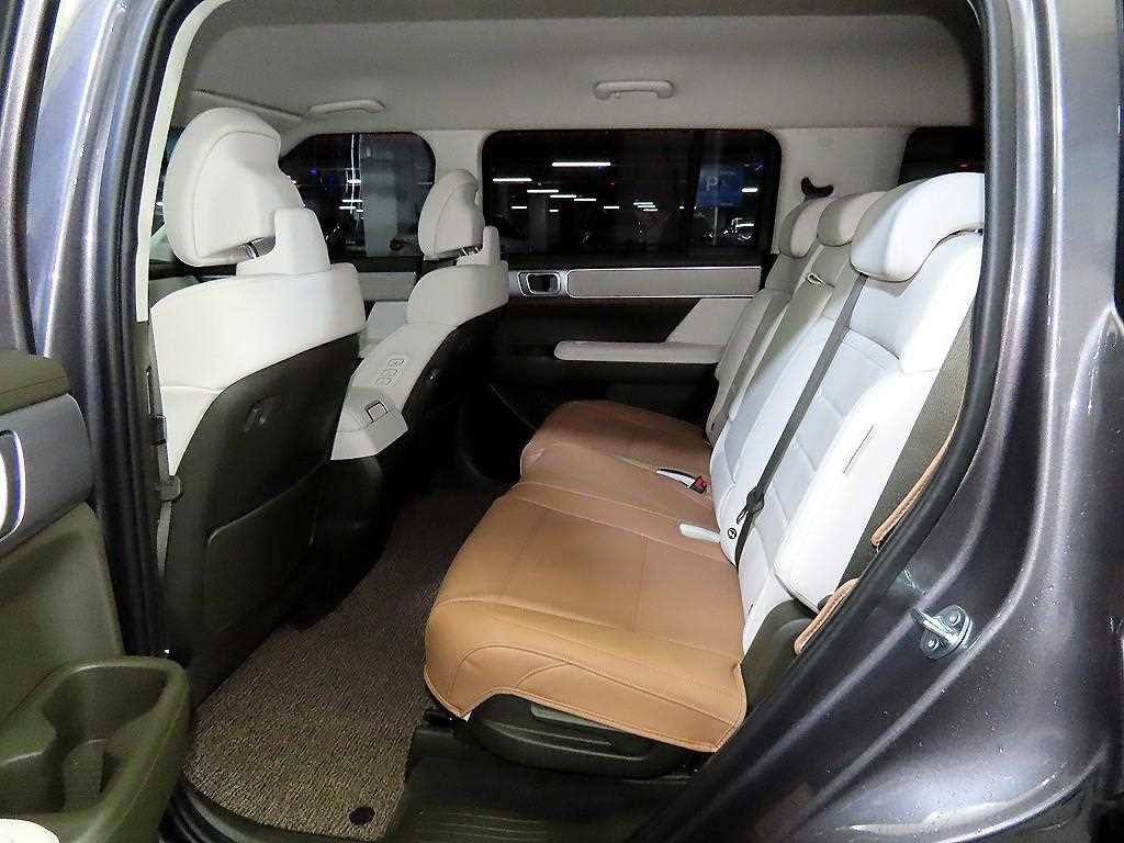 HYUNDAI Santa Fe - Vista 7