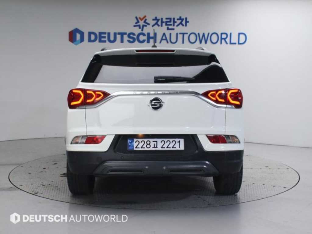 Ssangyong Korando - Vista 4